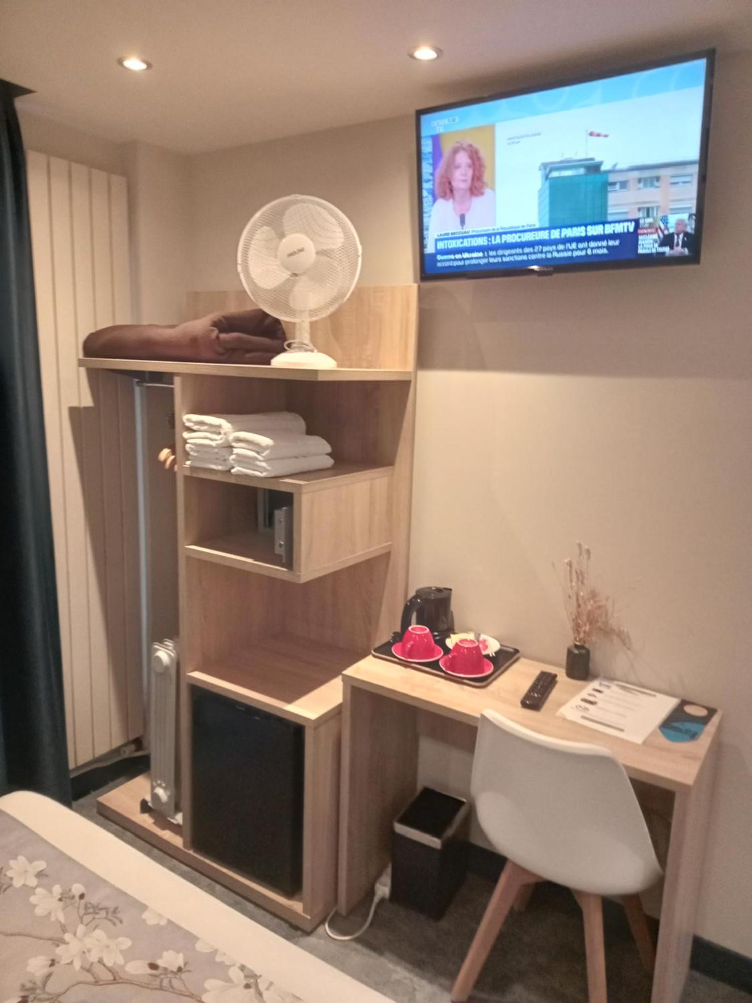 Modern Est 2* Parijs
